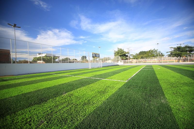 Arena da Caesinha: mais um campo de grama sintética, construído com emenda do senador Davi, será entregue em Macapá